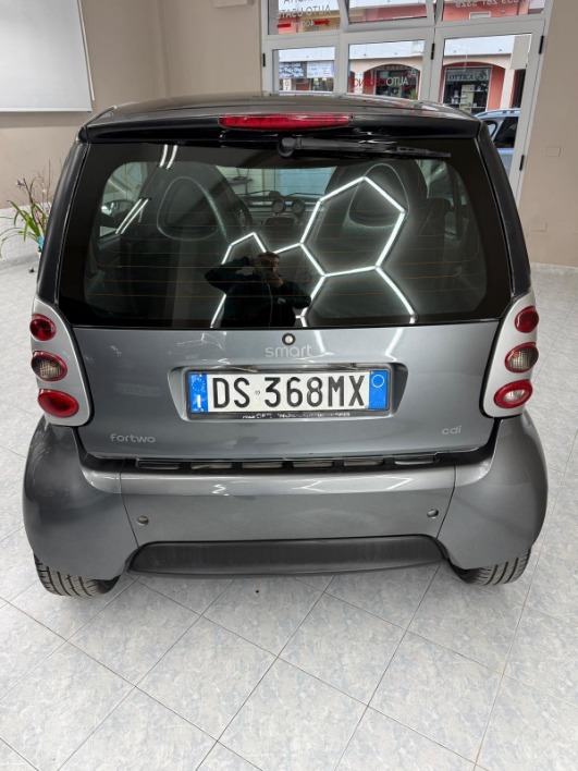 Smart fortwo 0.8 cdi Passion - immagine 6